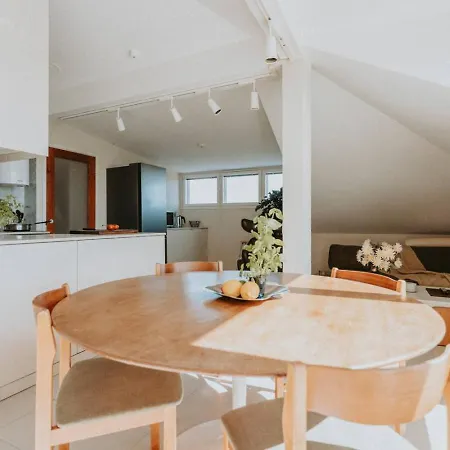 Seaview Loft With Sauna And Private Balcony Helsinki